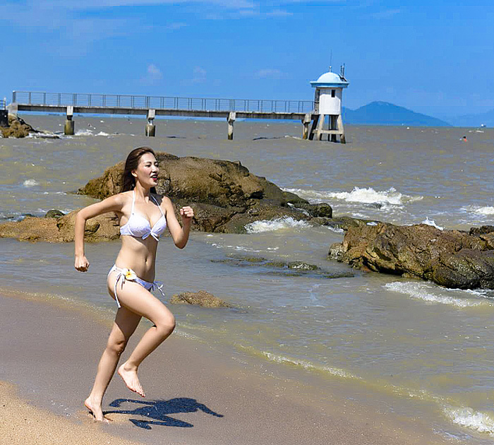 2号作品《奔跑》作者：华哥 副本.jpg