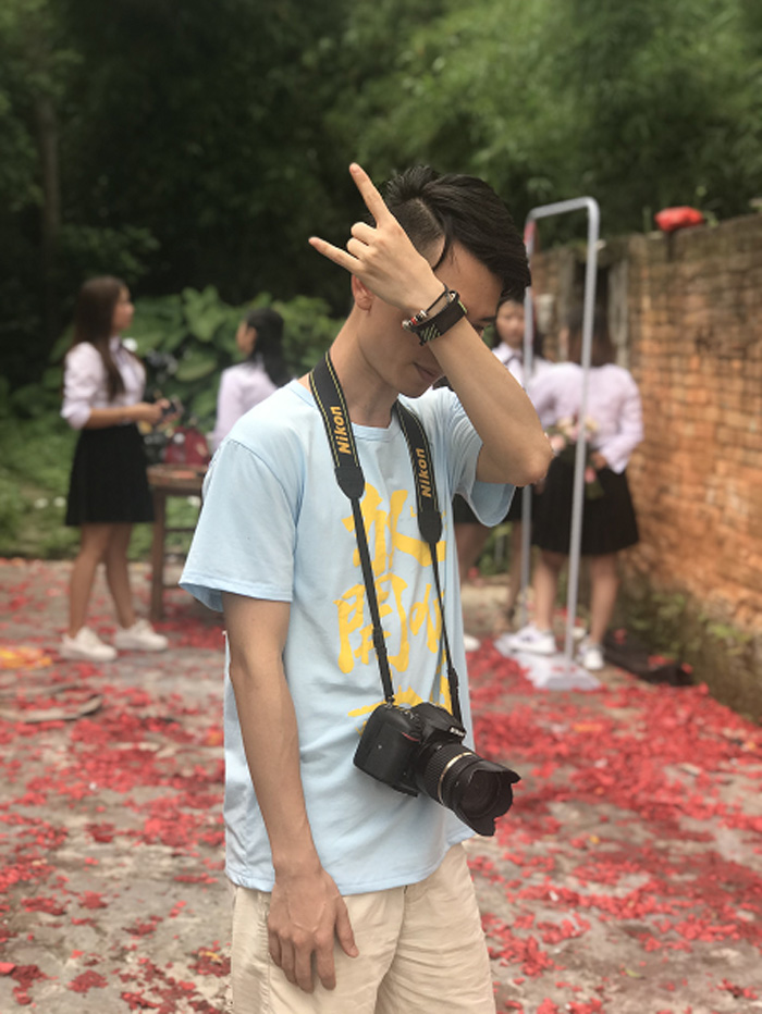 7号作品《装逼》作者：严健荣 副本.jpg